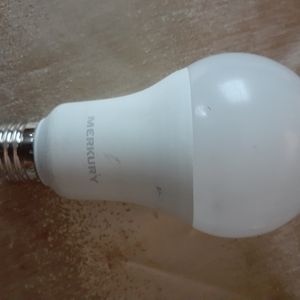 Merkury Smart Wi-Fi LED light bulb
